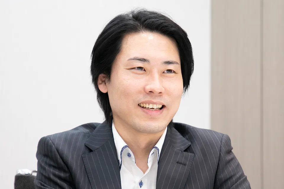 インフラ・プロジェクト担当 担当部長 相良 将克